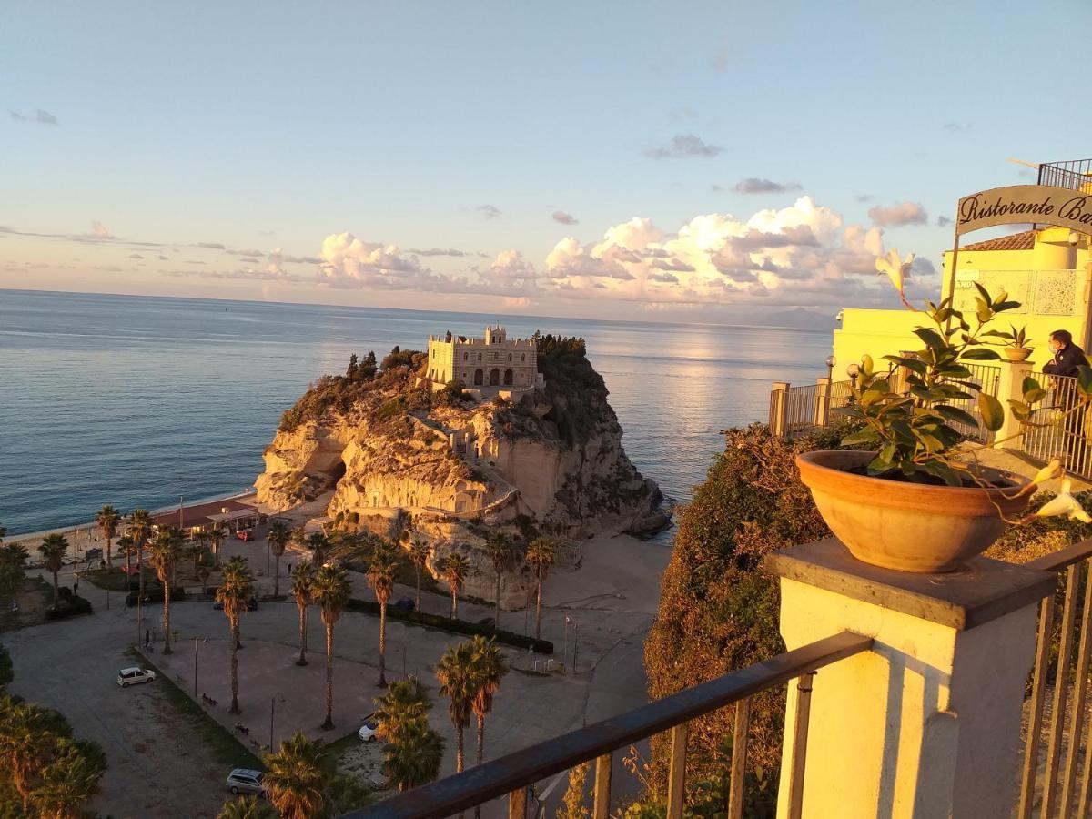 Hotel Borgo Di Santa Barbara Santa Domenica  Zewnętrze zdjęcie