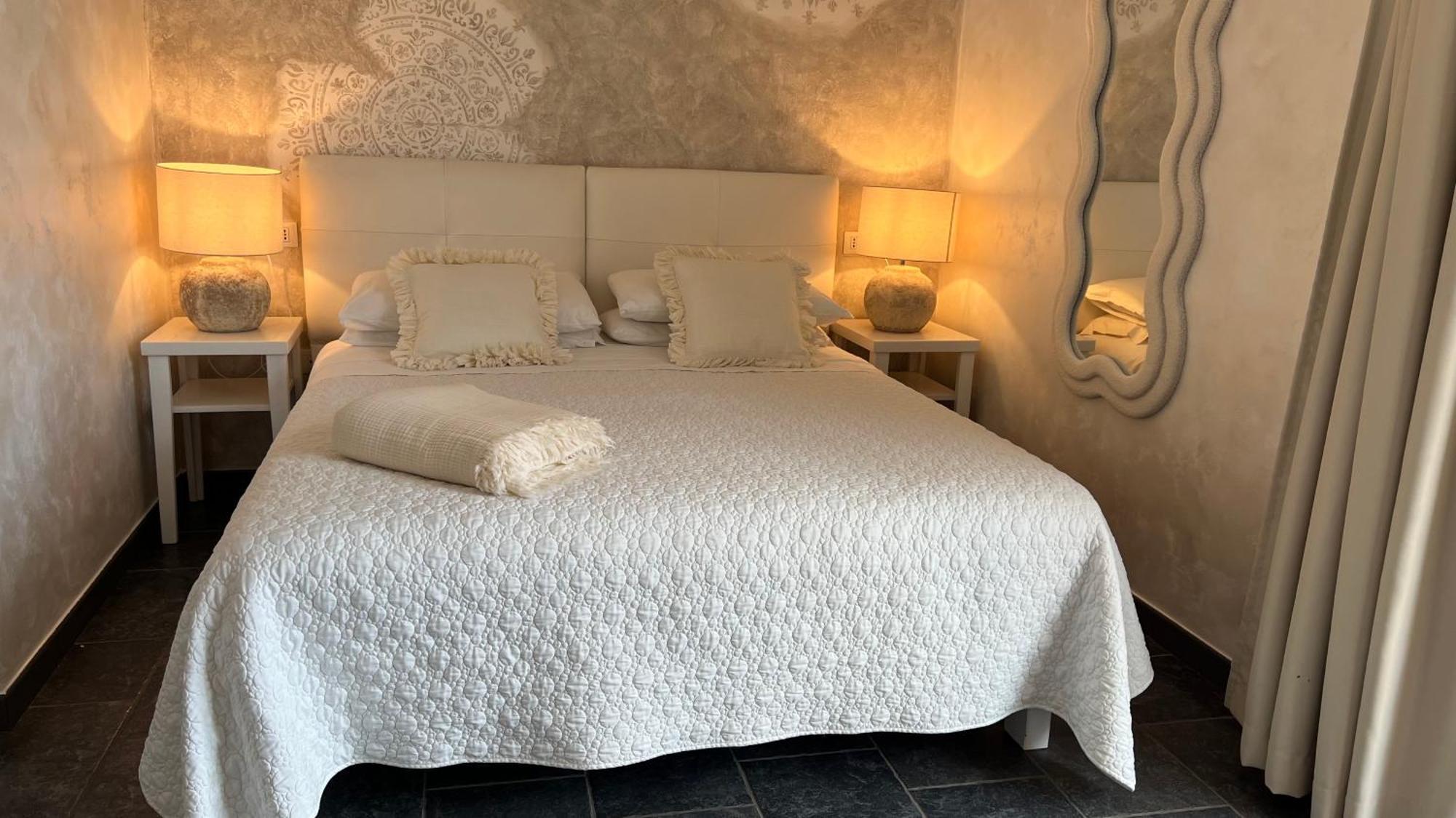 Hotel Borgo Di Santa Barbara Santa Domenica  Zewnętrze zdjęcie